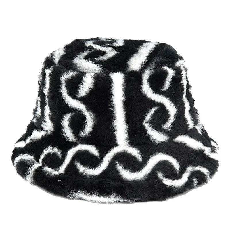 Checkered Fur Bucket Hat